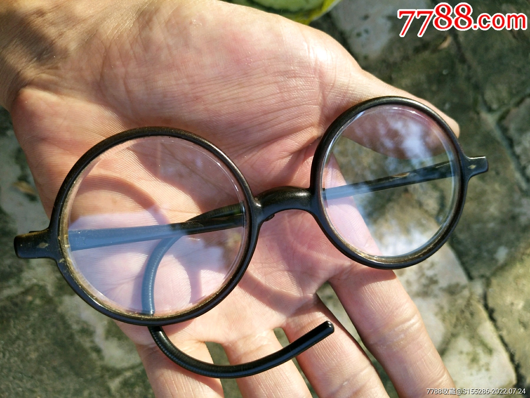 水晶石（民国石头平光眼镜）正宗老水晶石头镜-价格:200元-au36012890-墨镜/眼镜 -加价-7788收藏__收藏热线