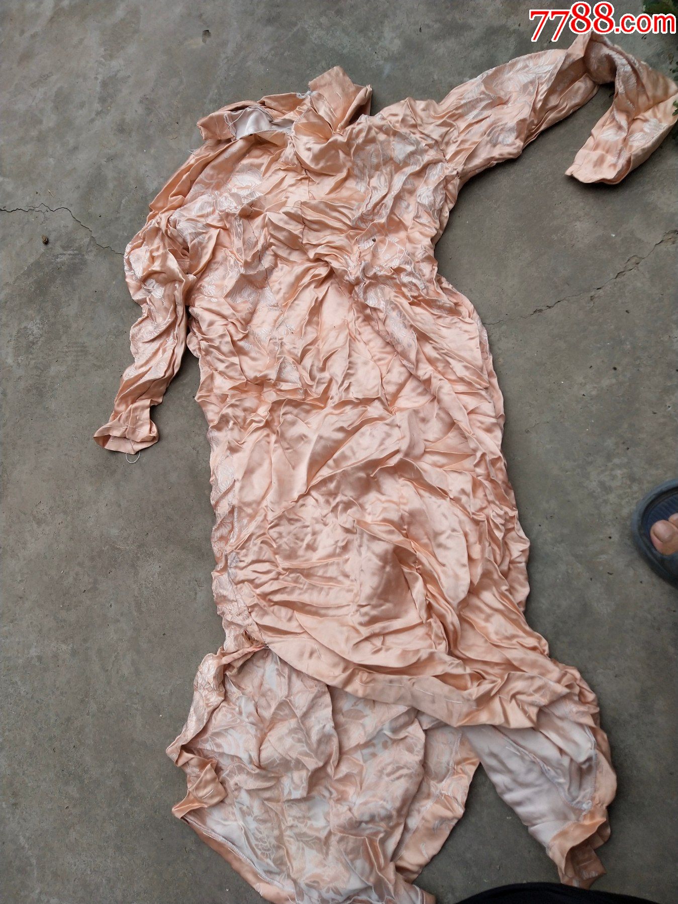 戏服旗装旗袍一件_旗装/马褂_同行交流【7788收藏__收藏热线】