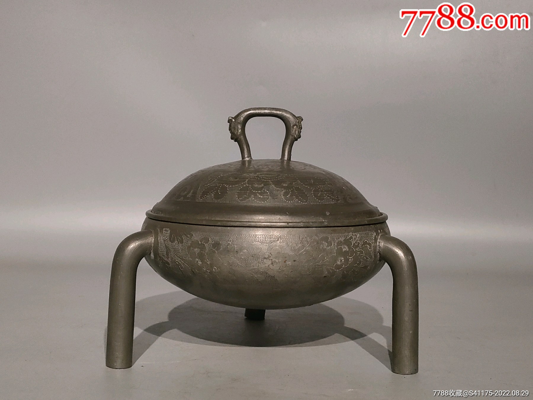锡锅满雕刻花卉缠枝莲,造型奇特精美,高雅大气,非常少见,保存完好。_锡壶/锡器_小小陈古玩【7788收藏__收藏热线】