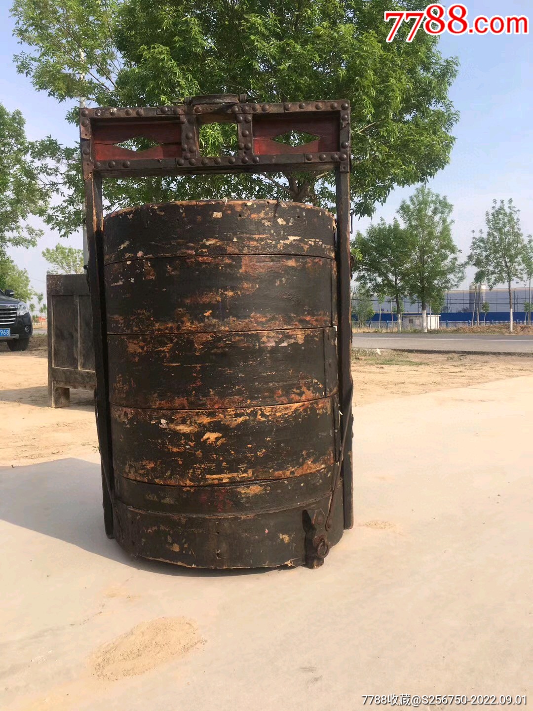 下乡所得老楠木大户人家老双人抬食盒做工精致-价格:2300元-se