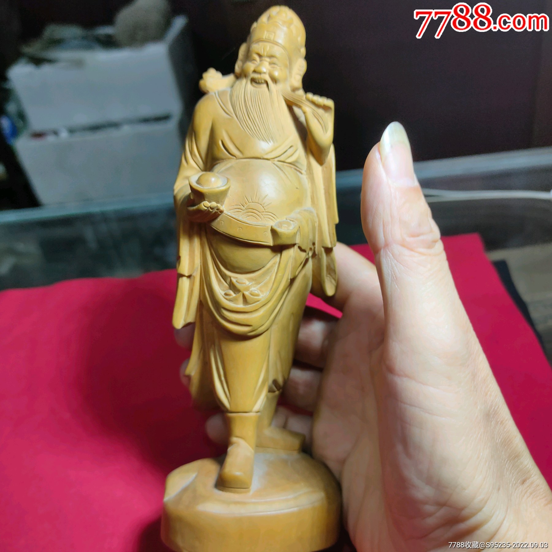 漂亮精致黄杨木雕刻的财神爷送元宝摆件_木佛像/人像_时代新居民【7788收藏__收藏热线】