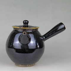 民国黑釉瓷茶壶