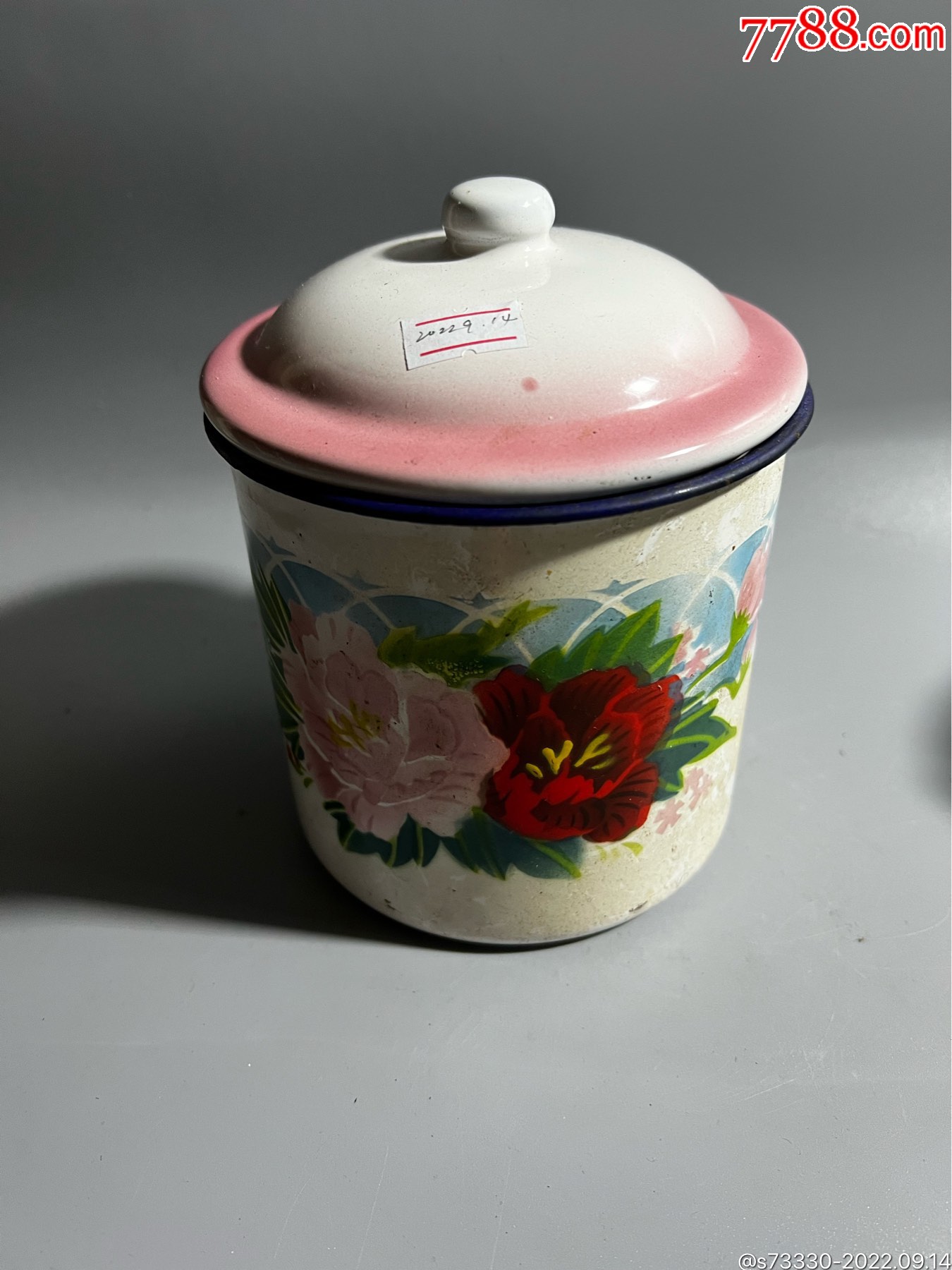 87年,牡丹花老搪瓷茶缸一只