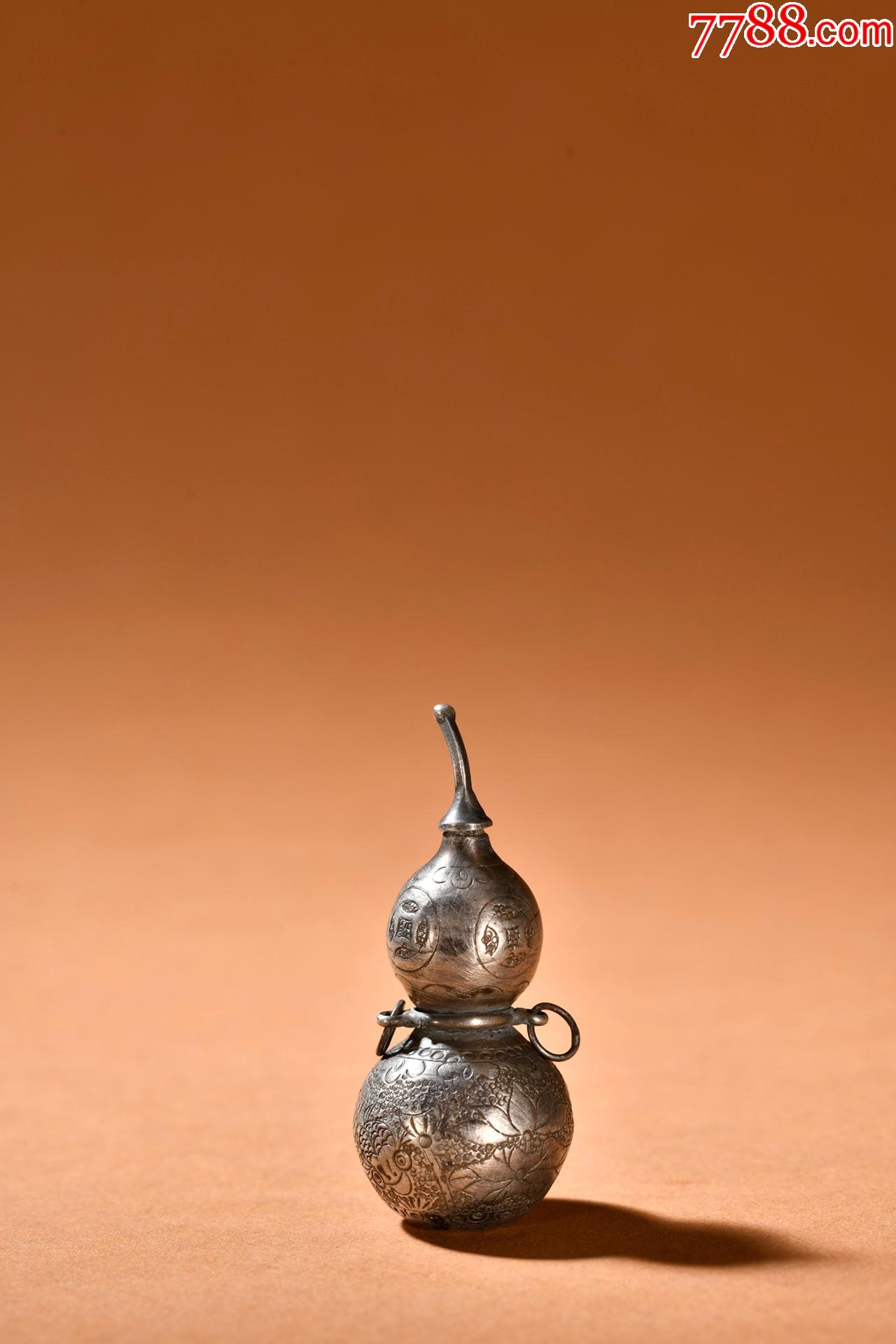 回流纯银制年年有余葫芦形鼻烟壶-价格:2500元-se89500062-鼻烟壶