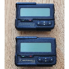 汉字bb机2台-传呼机/bb机-7788收藏