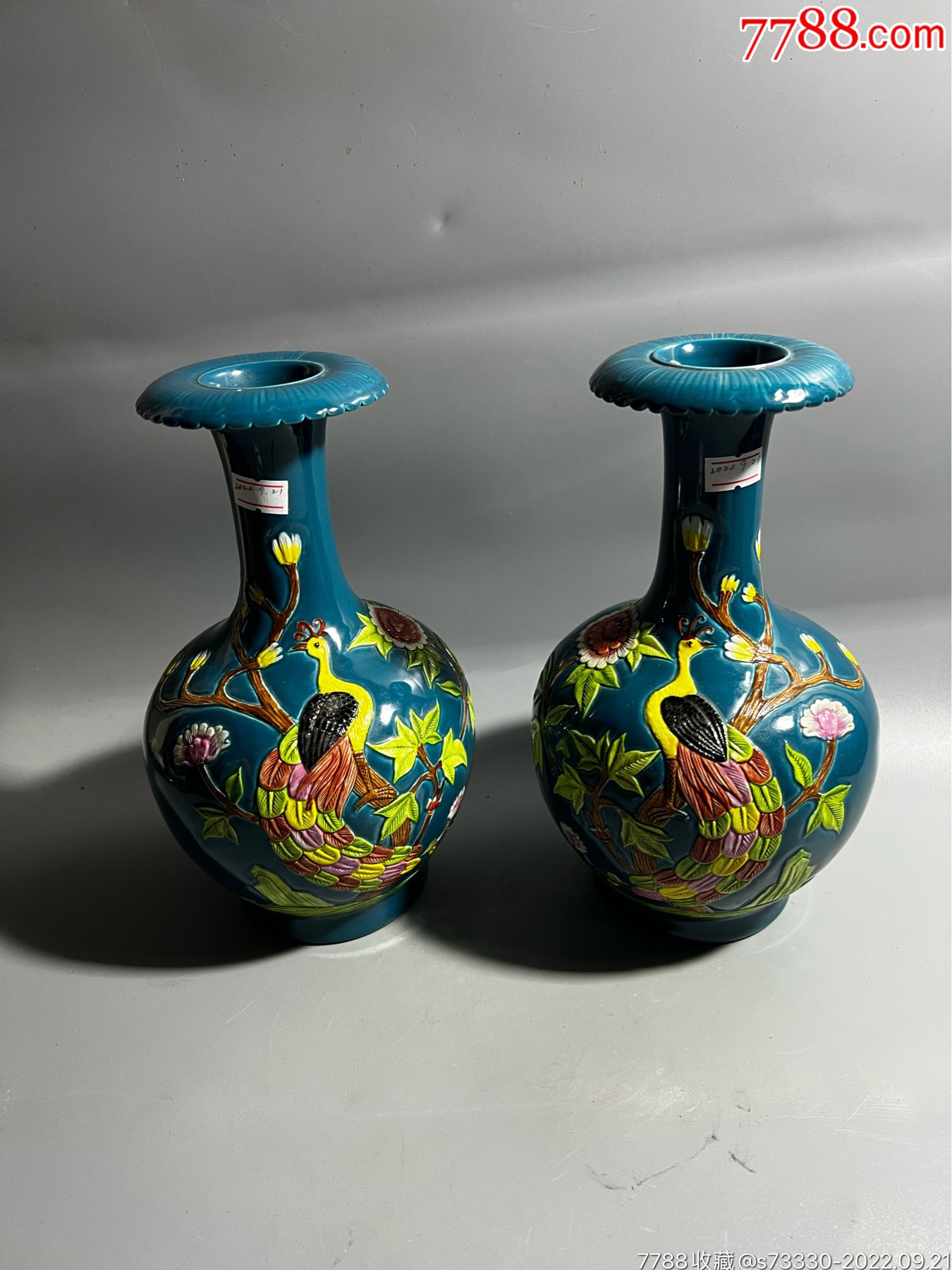 早期仿乾隆,蓝釉富贵花瓶一对y_彩绘瓷/彩瓷_图片欣赏_收藏价值_7788