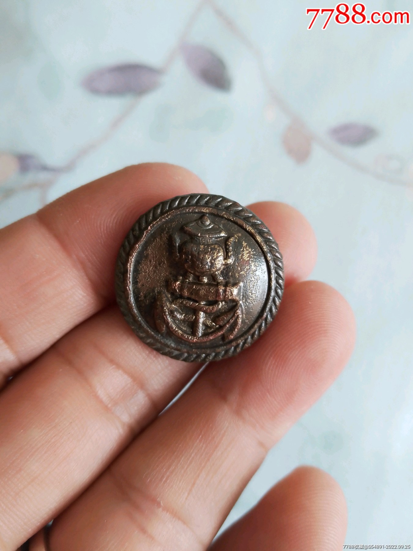 民国海军不同版本铜鎏金扣子两颗_衣扣/纽扣_图片赏析_收藏价值_7788