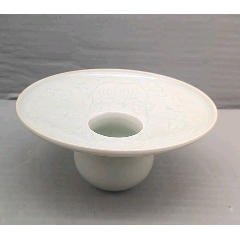 专注老窑瓷!早年旧藏,宋代,湖田窑暗刻花卉纹饰渣斗.