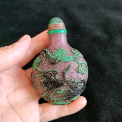 清中期套料三色琉璃鼻烟壶