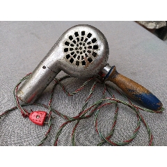 50年代老吹风机,铜质木把,功能正常,有瑕疵处见图,1957年,详情见简介