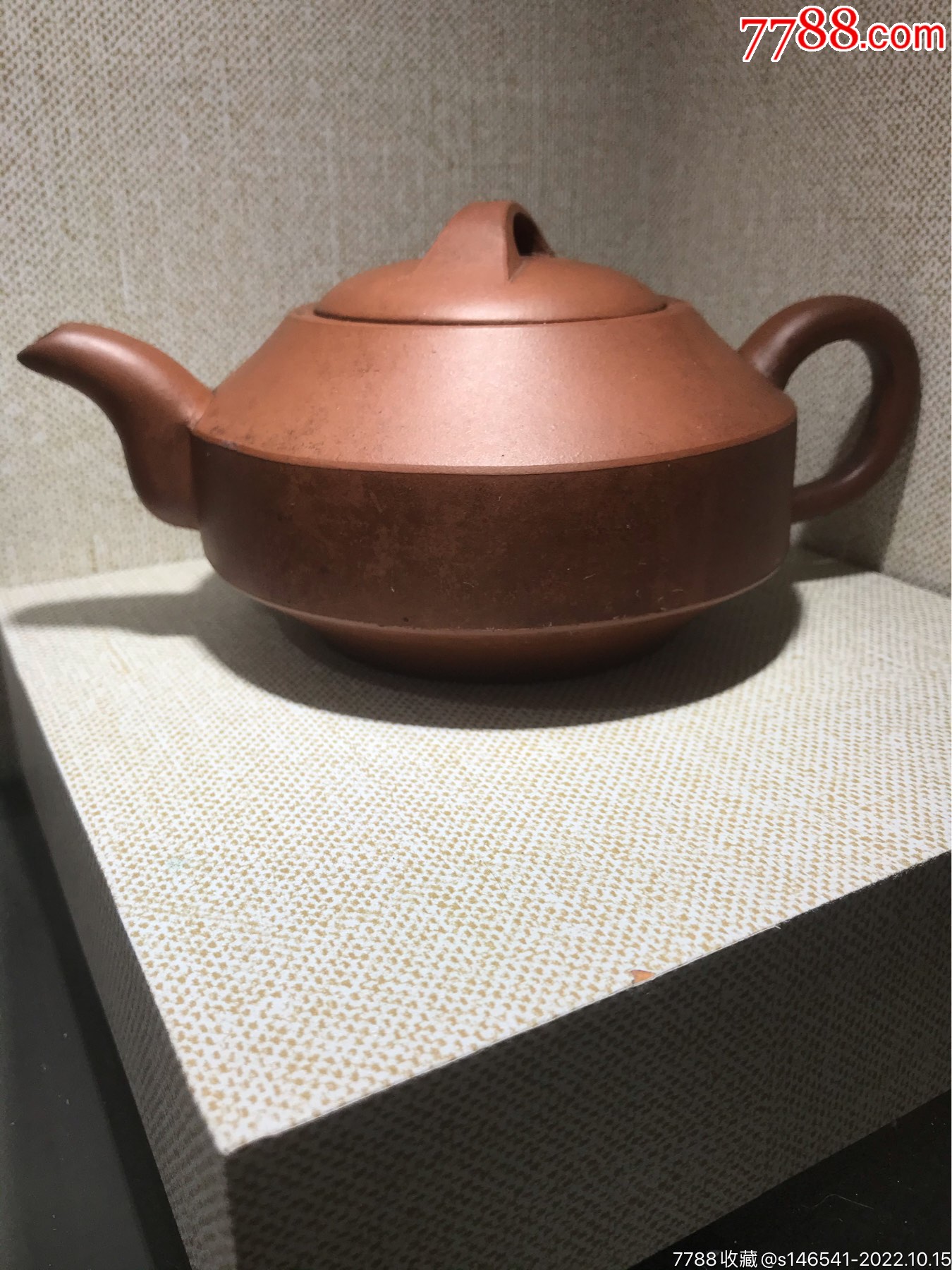 70年代宜兴紫砂老一厂大汉君壶小磕皮_紫砂壶_图片鉴赏_收藏价值_7788