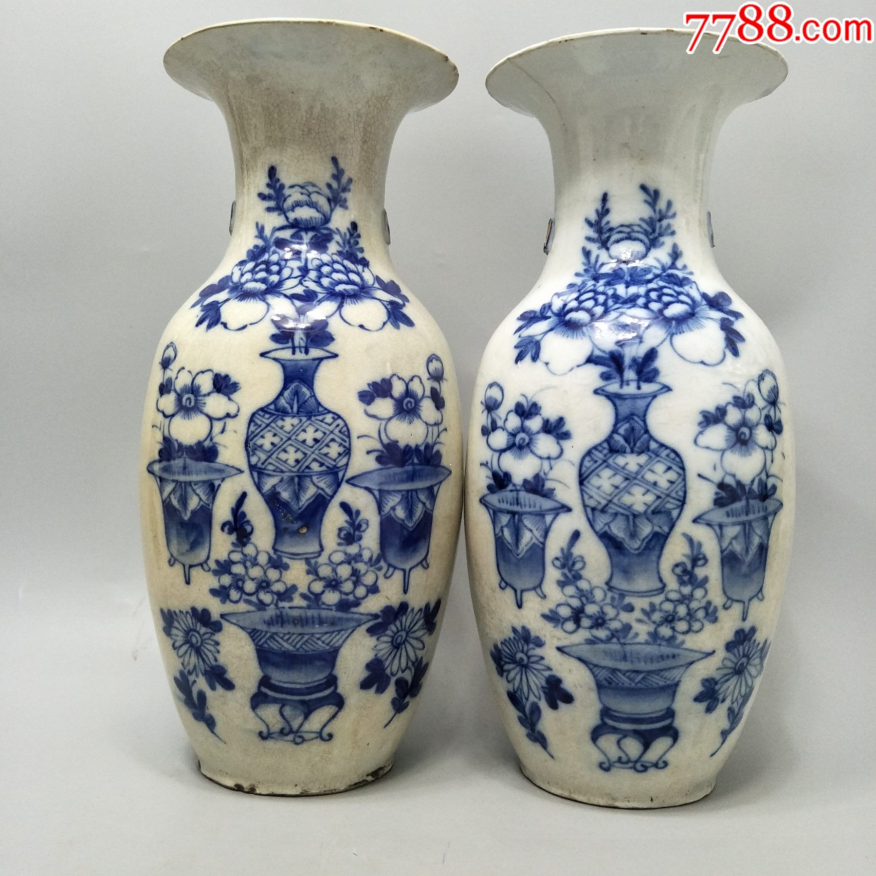 清代北方青花博古大瓶一对。画工精美古香古色。瑕疵如图包老包邮_青花瓷_诚信通天下【7788收藏__收藏热线】