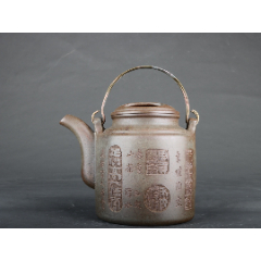 近现代:顾景舟诗文刻绘牛盖洋桶紫砂壶_紫砂壶_麓鼎阁【7788画册网】
