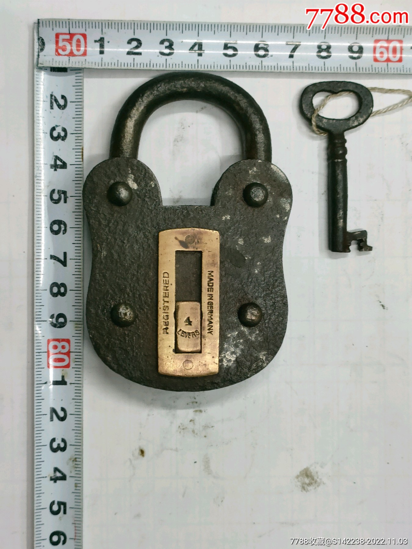 老铁锁一把_铁锁/铁钥匙_图片欣赏_收藏价值_7788年历卡