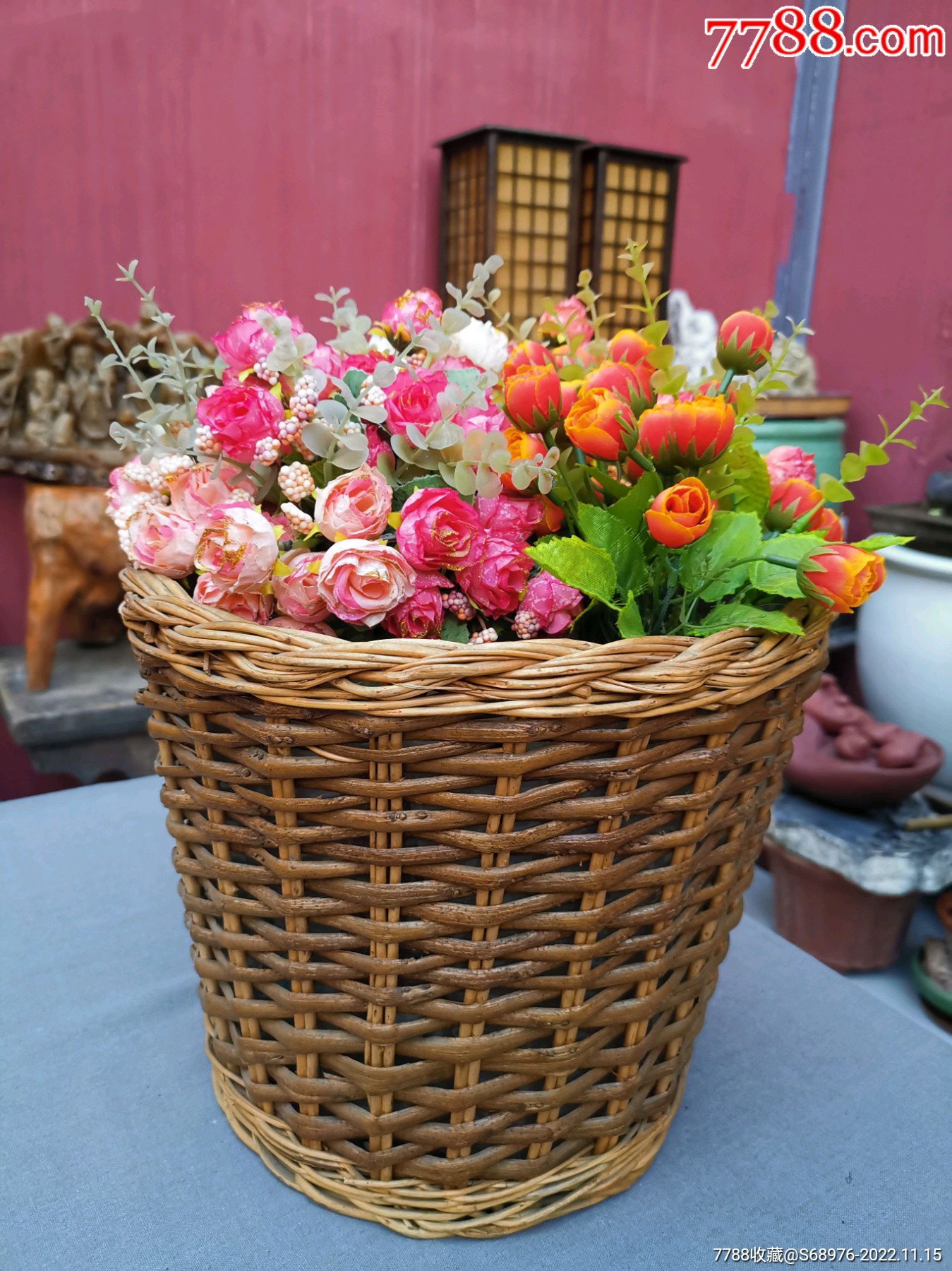 70年代工艺品,柳编花篓,全新未用带商标:中华人民共和国制造,可做影视