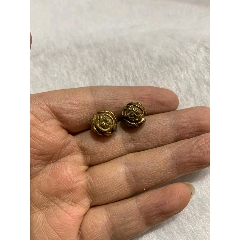 清代满金深花扣子2颗