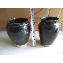 兩個(gè)黑罐不同樣帶窯變，一個(gè)口沿有小沖_鞏昌雄鎮(zhèn)