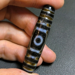 5宽12毫米左右【收藏**】:1,_天珠_不二天珠收藏【7788期刊网】