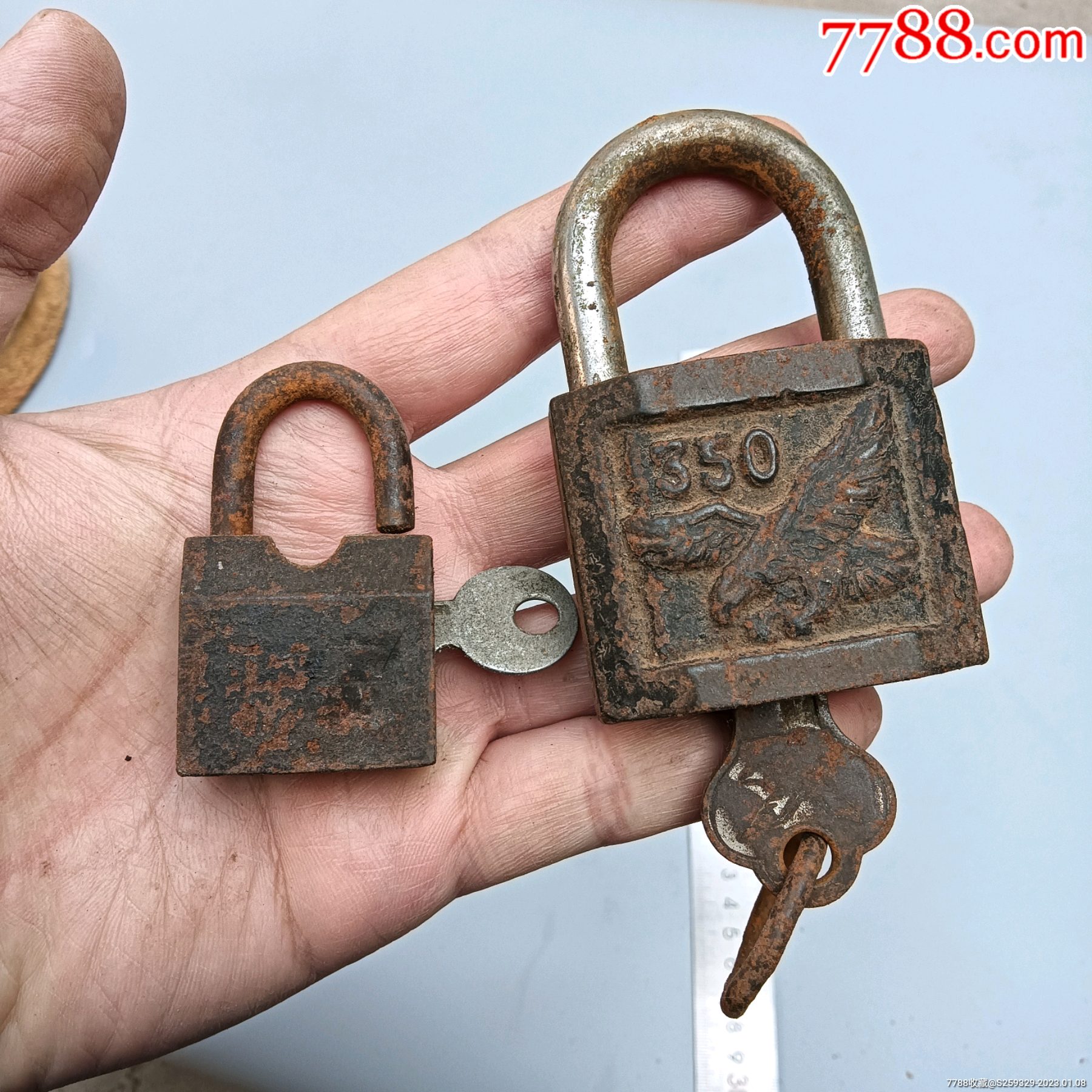老的铁锁1把_铁锁/铁钥匙_图片欣赏_收藏价值_7788年历卡