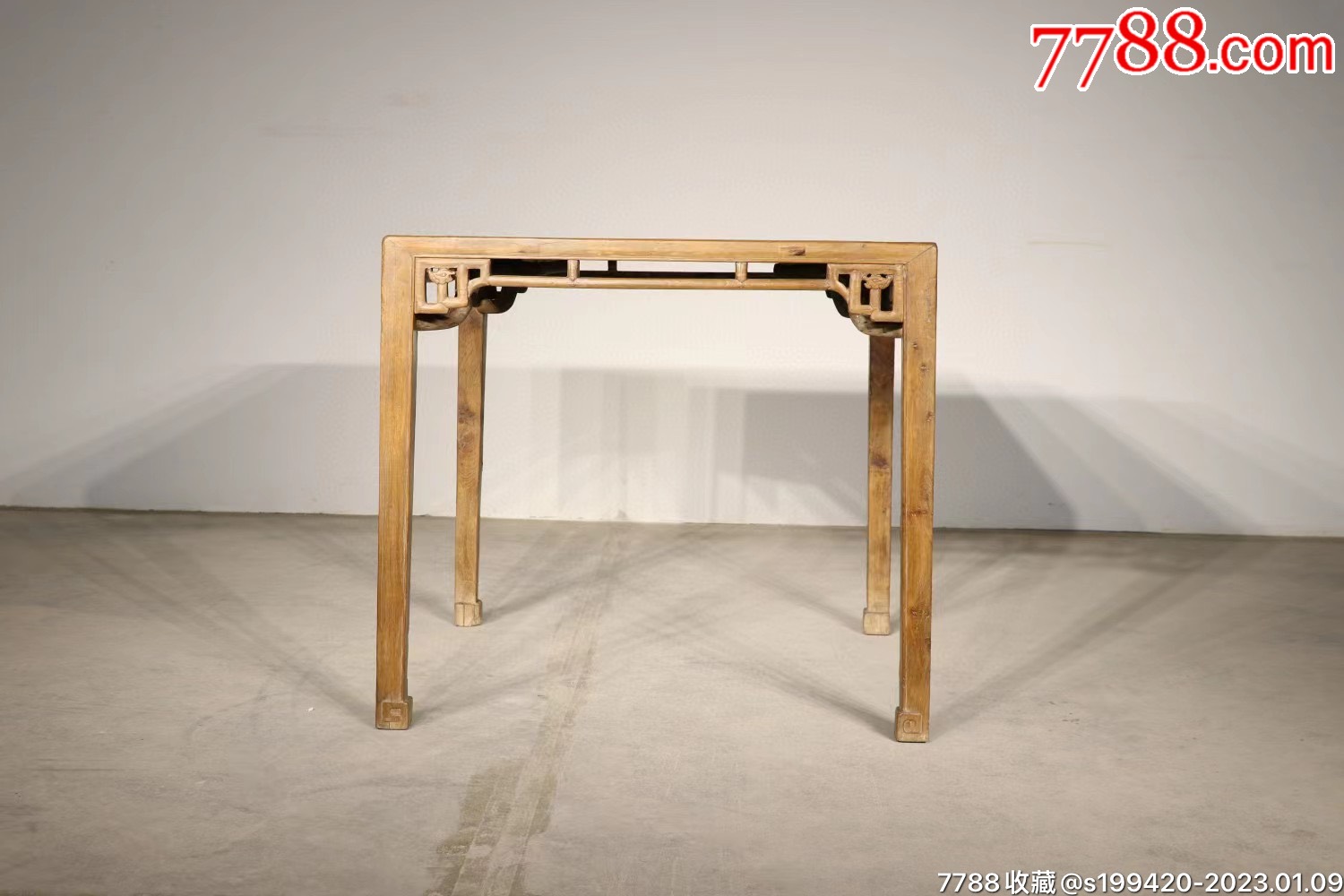 清早期,黄柏木八仙桌,黄花梨做工,四平式雕拐子龙,霸王杖.