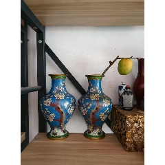 1053  中国　景泰藍　七宝　琺瑯　花瓶　2客　時代物 景泰藍掐絲琺瑯七寶燒牡丹花卉紋鍍金銅胎花瓶– 花囪FA CUNG 生活