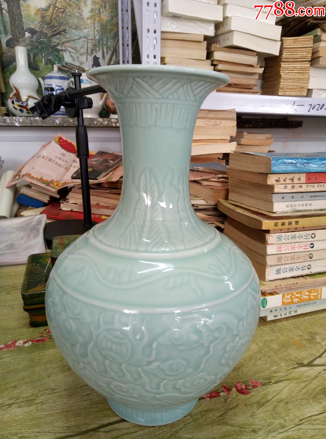 80年代龙泉窑天球瓶_青花瓷_图片收藏_回收价格_7788老酒瓶