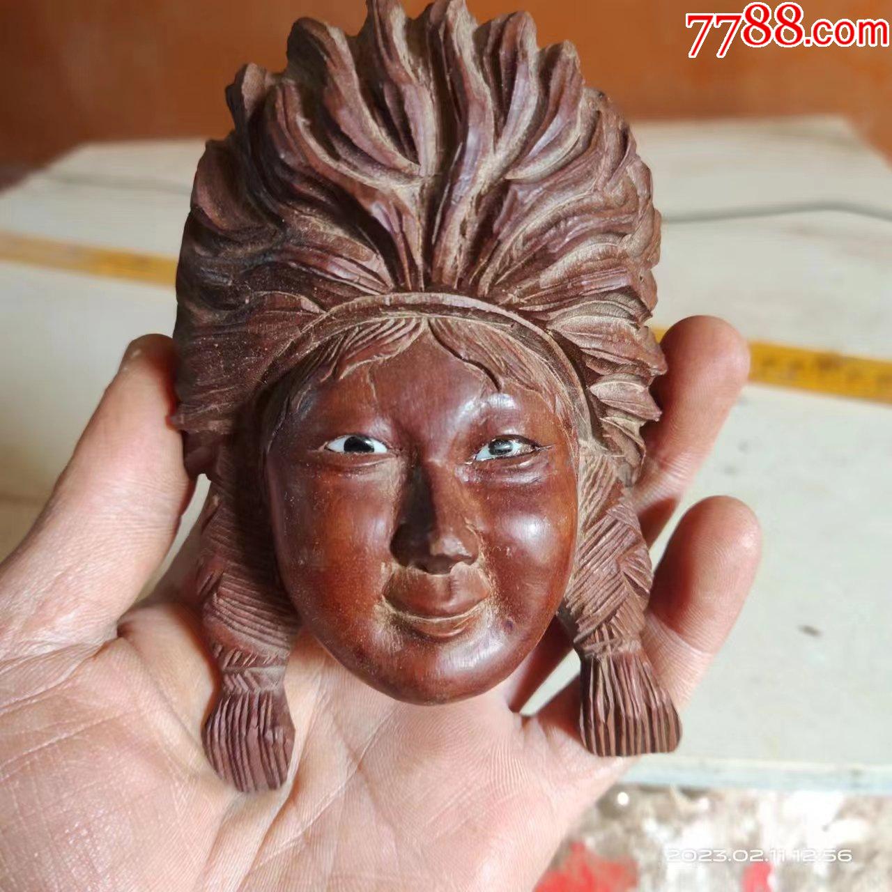 长11宽8厚5厘米,眼睛是琉璃的,包老红木雕人物头像,原出口_其他根雕