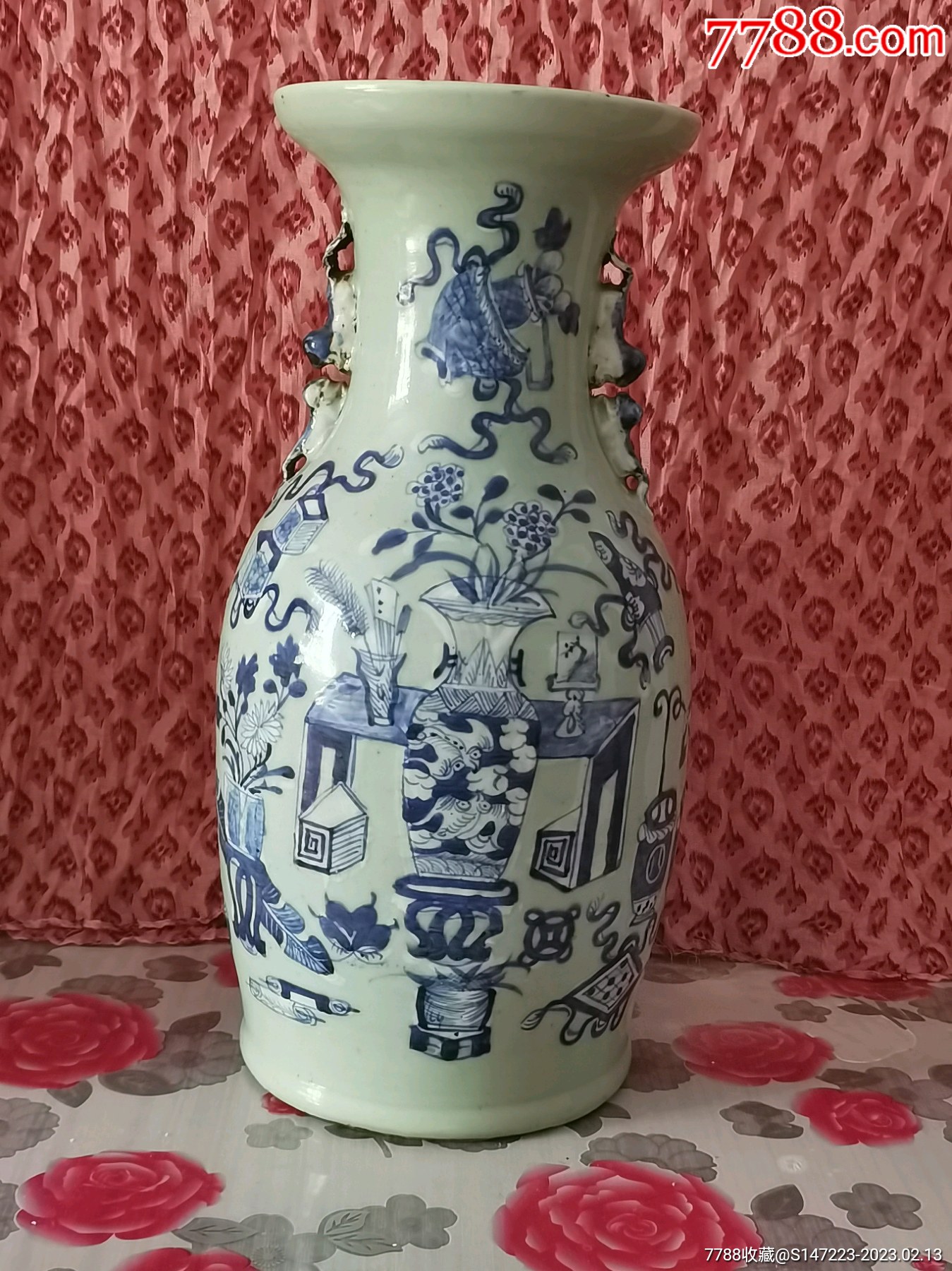 豆青釉青花博古瓶。_青花瓷_图片价格_收藏鉴定_7788钱币网