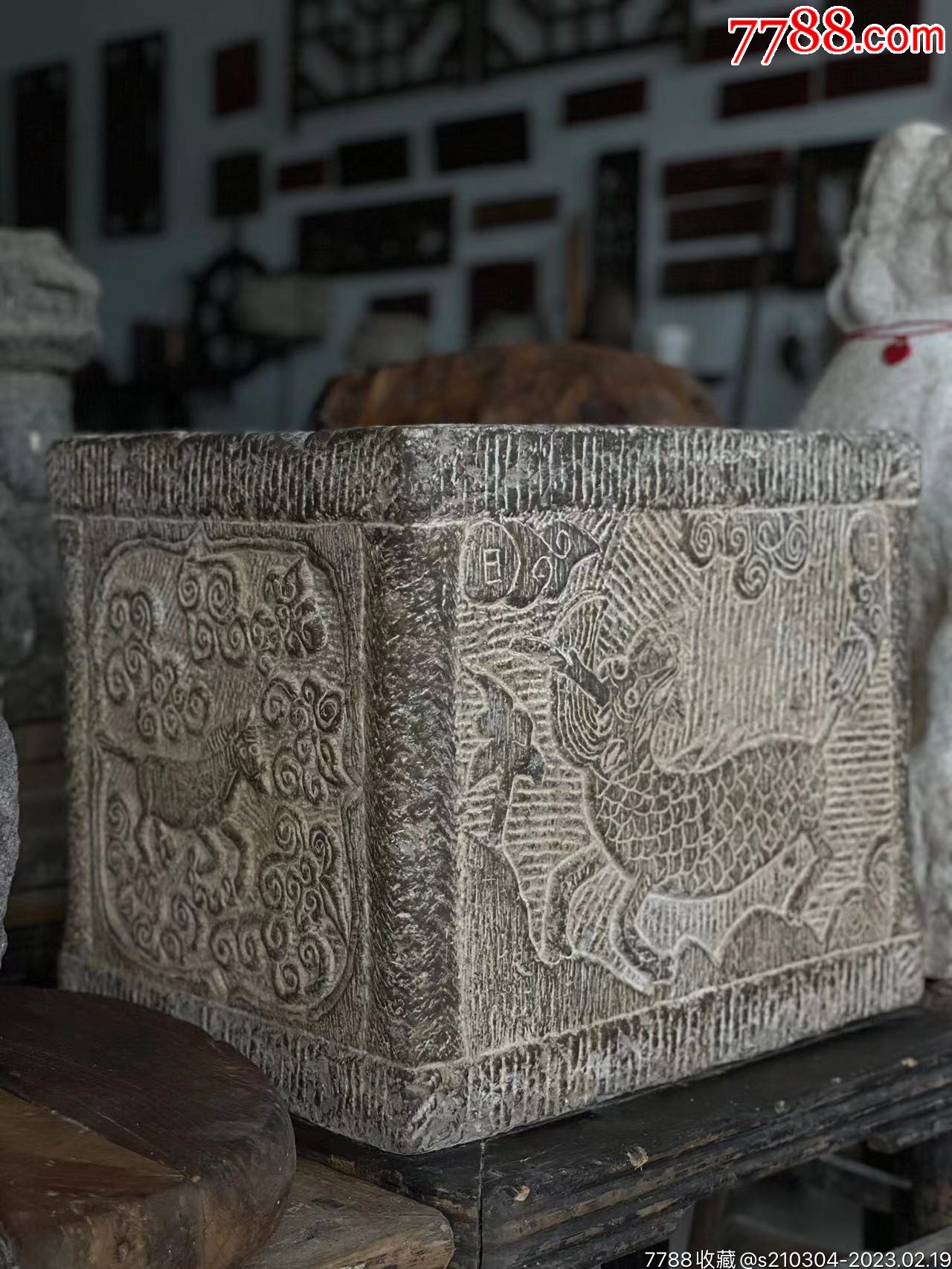 清代精雕老青石方墩儿,品相一流,全品包老,雕工精细,三面工,雕刻麒麟,鹿和马!-石鼓/石墩-7788书画网
