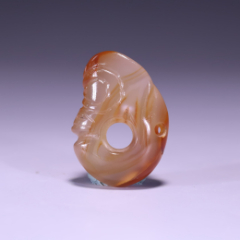 高古玛瑙玉猪龙雕件