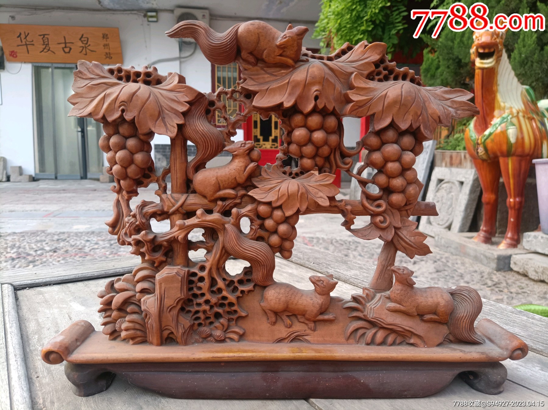 红木葡萄雕 黑檀木质木雕貔貅摆件实木家居客厅装饰品红木头工艺品开业礼品