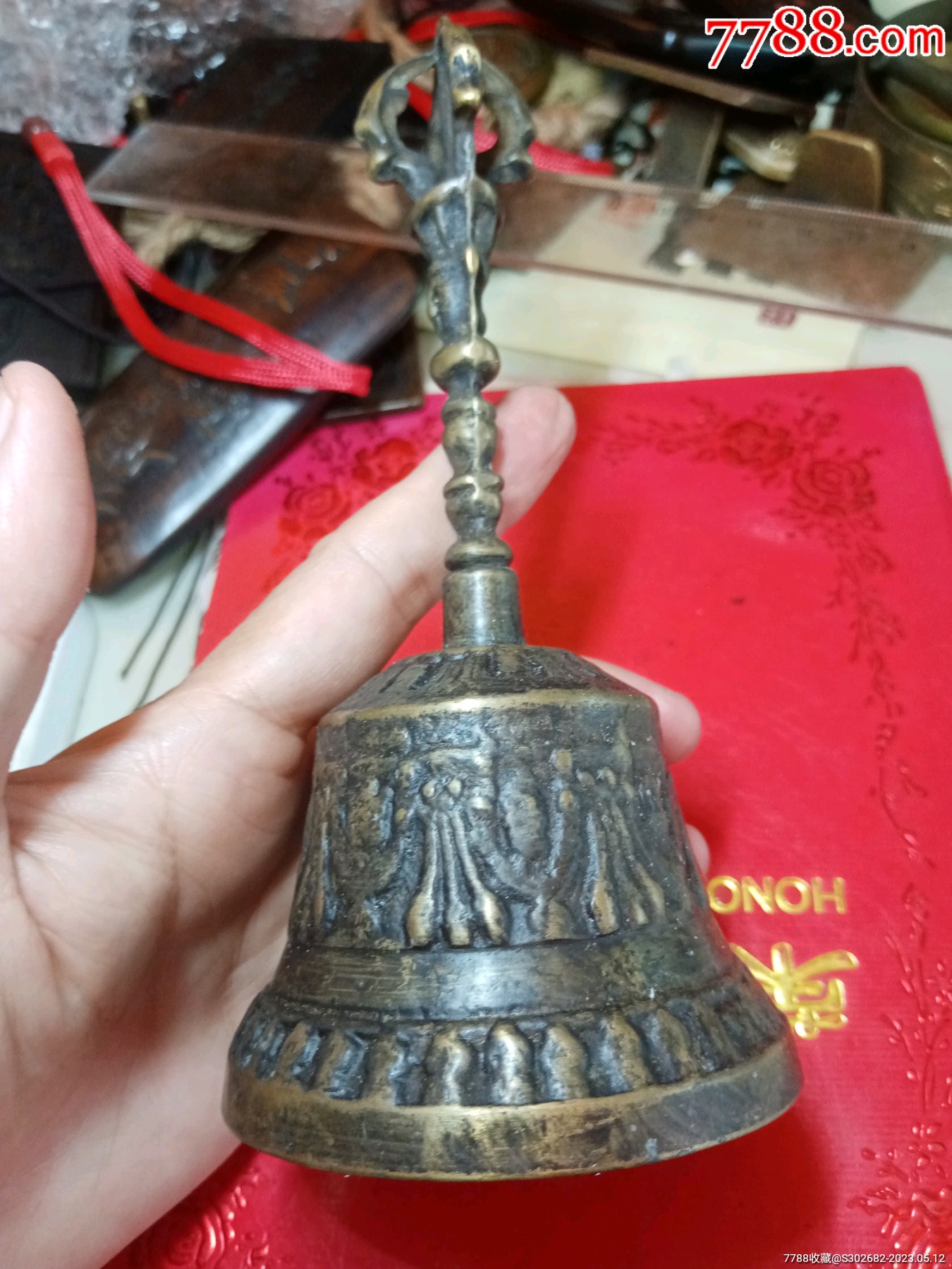 广汉三星堆商晚期铜铃青铜器照片摄影图片_ID:434953917-Veer图库