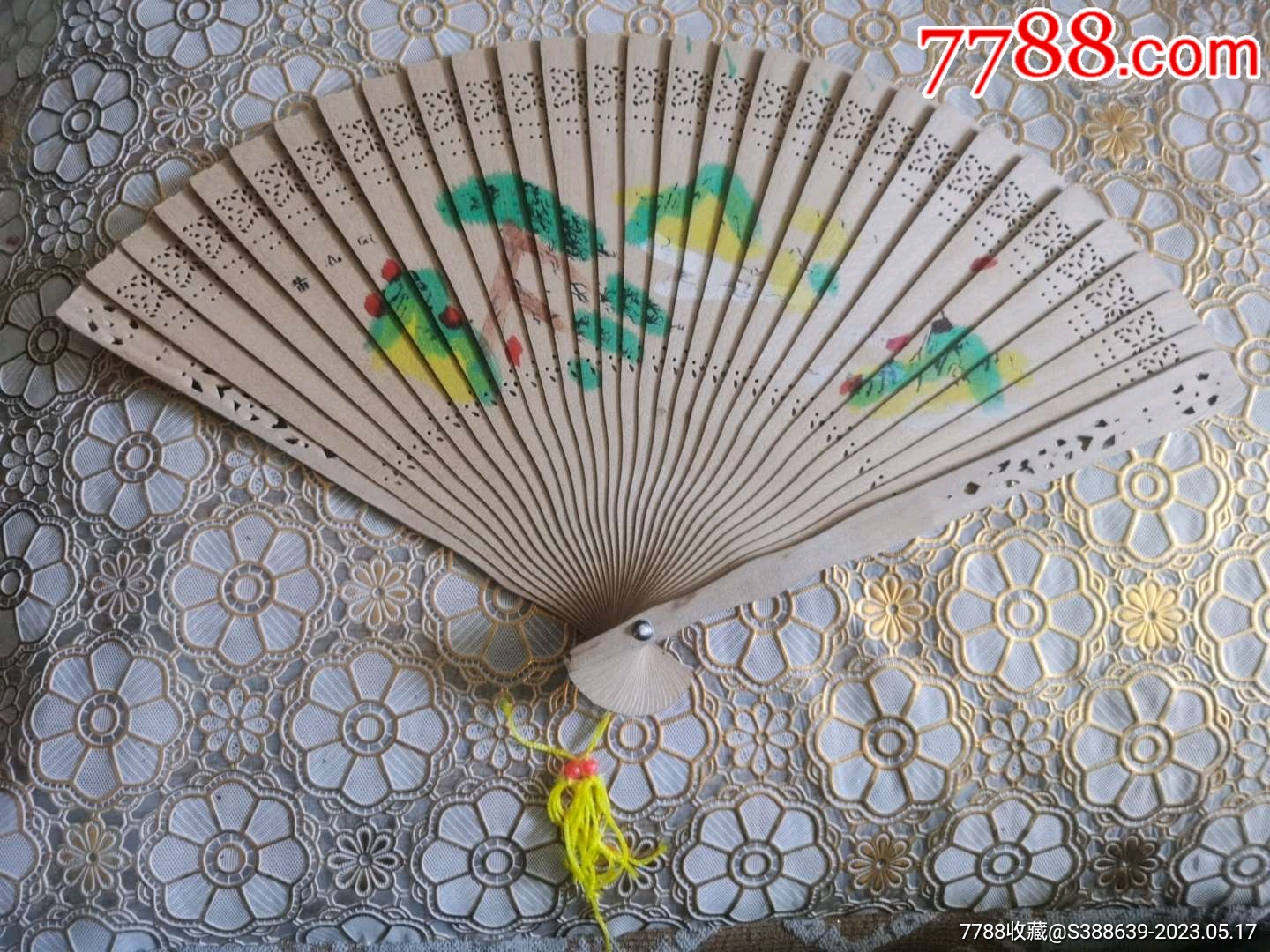 檀香木扇子-价格:100元-se93948121-折扇/纸扇-零售-7788收藏__收藏热线
