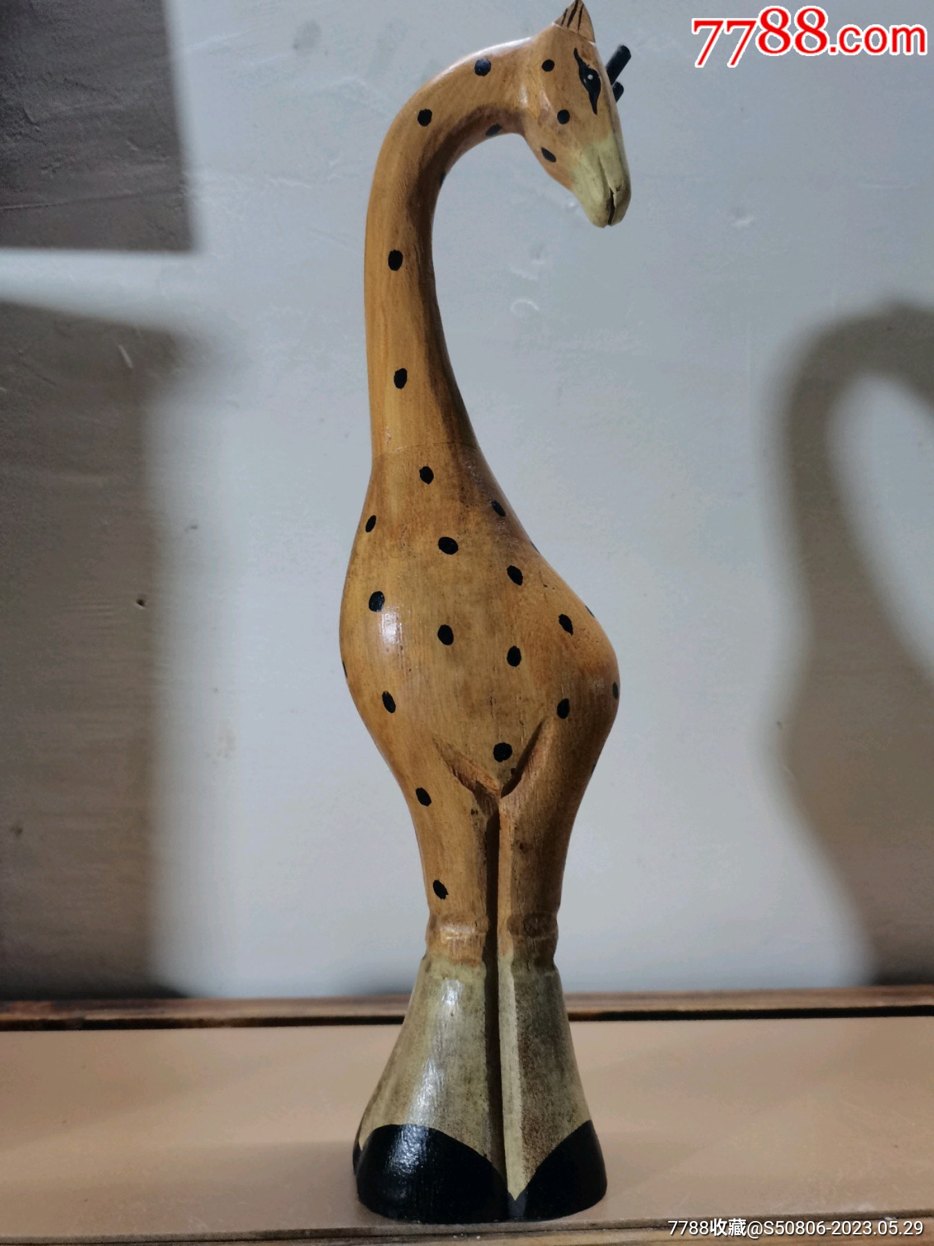 现代陶瓷长颈鹿摆件组合3D模型下载_ID10442535_3dmax免费模型-欧模网