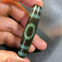 爆满朱砂,一眼靠山象雄玛瑙天珠【宝贝尺寸】:长58宽13.