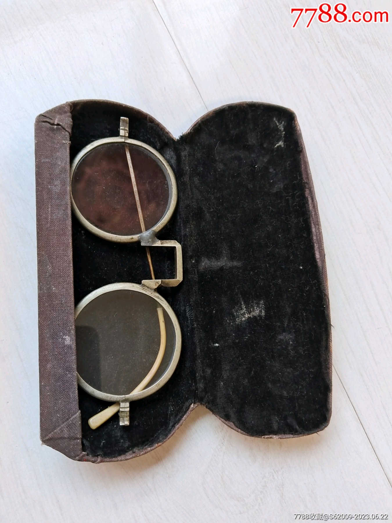 清代白铜框架天然水晶石花镜一副_墨镜/眼镜_古玩于的店【7788人民币