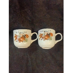 7788收藏__收藏热线>首页>零售>茶杯/茶盅/茶盏>醴陵瓷茶杯_价格88元