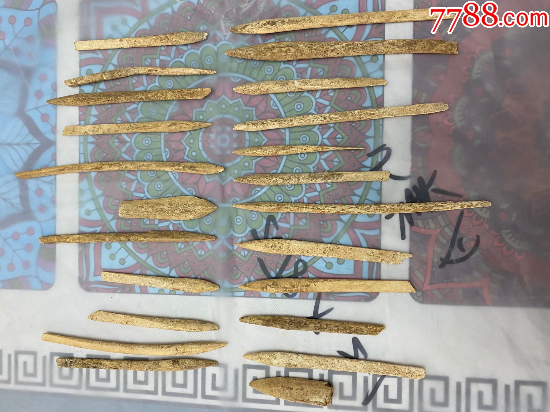 夏家店时期骨箭簇一组。包老包邮不议价_骨制饰品_诚信通天下【7788收藏__收藏热线】