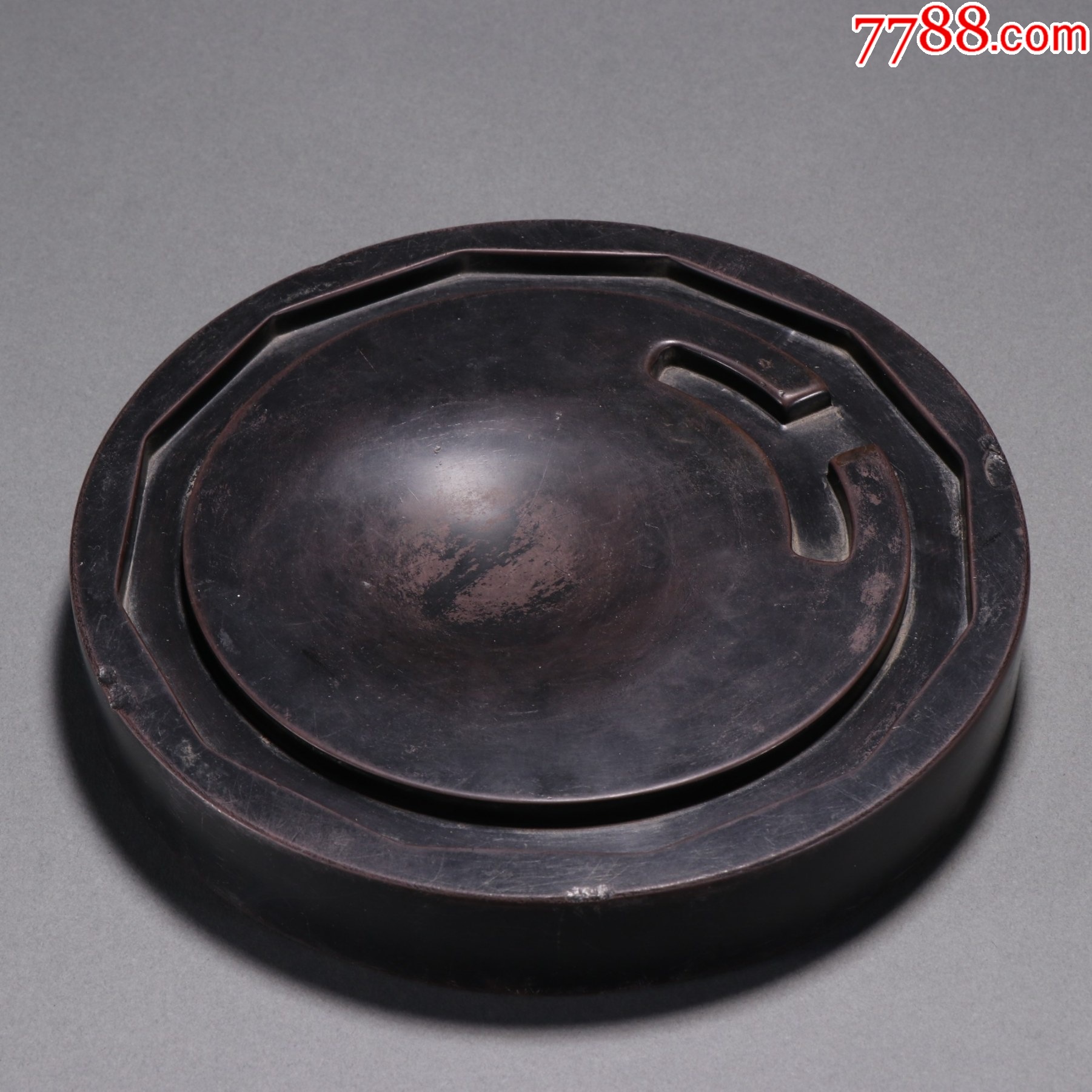 晚清老坑端石乾隆通宝圆形砚台-价格:4500元-se95256330-端砚-零售-7788收藏__收藏热线