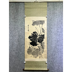 中国古美術・四尺赤い蓮の花掛軸・水墨画・張大千印款・珍品画・肉筆