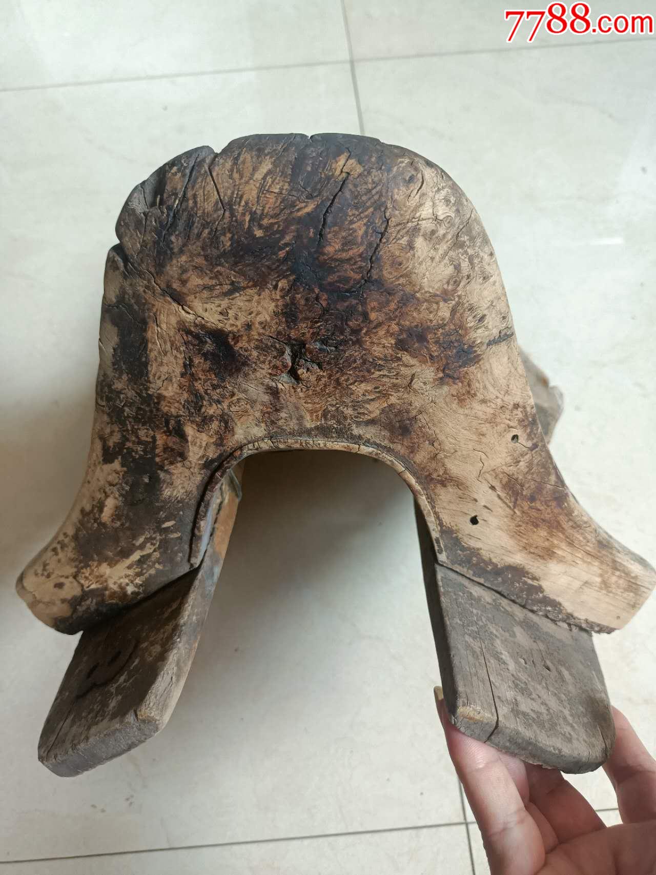 清代老物件文玩马具(前后花梨木樱子木根瘤木马鞍)摆件