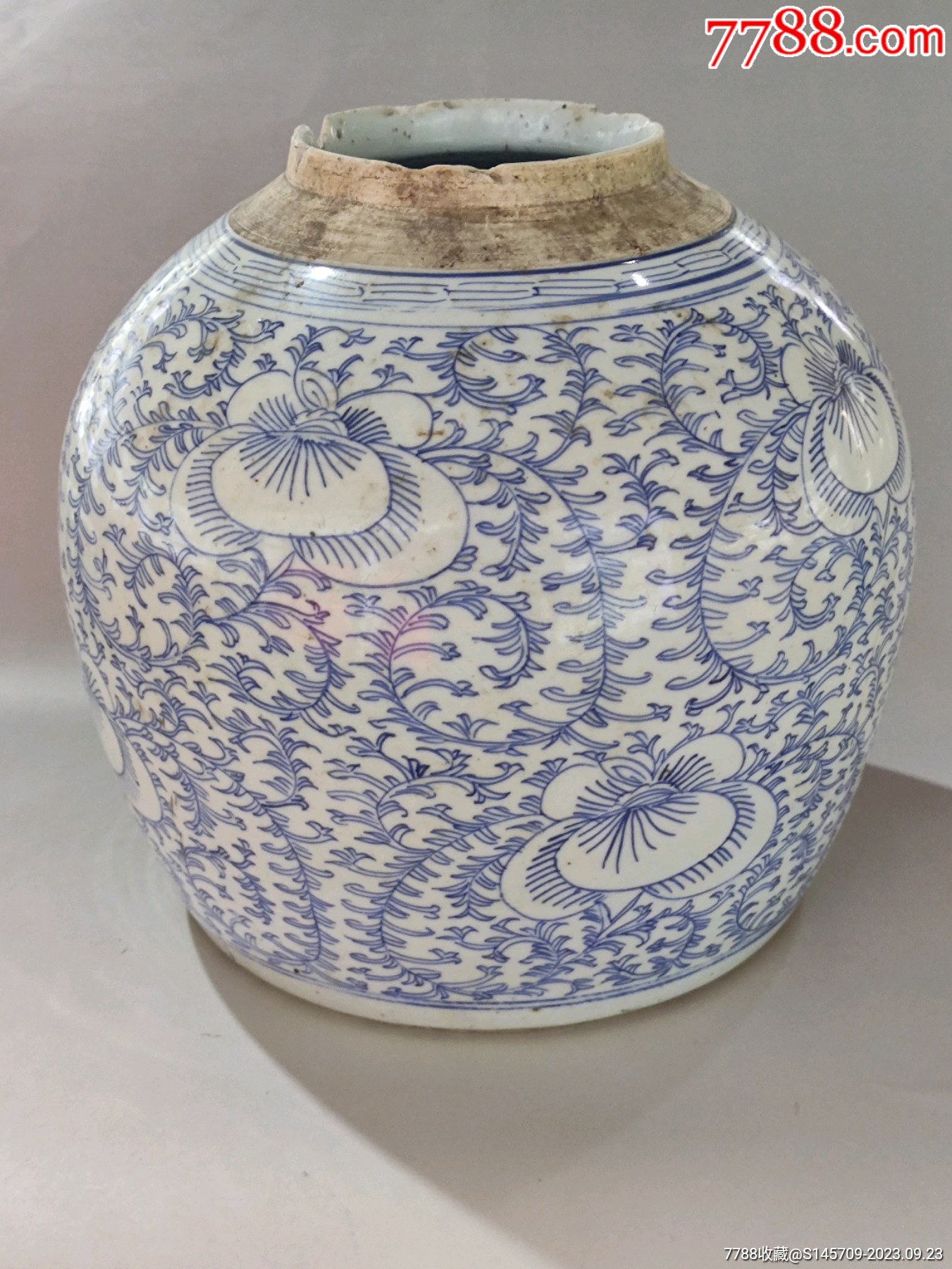 清嘉庆青花缠枝莲罐大号喜欢的朋友不要错过细节如图_青花瓷_图片鉴赏