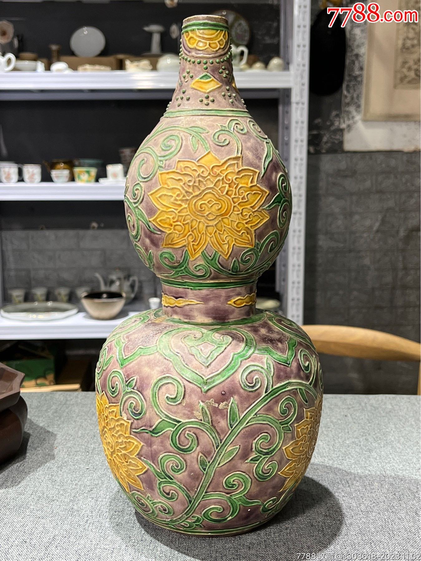 中国古美術・ハス葉ふた罐・花卉紋储物罐・青花瓷器・文房具・置物・