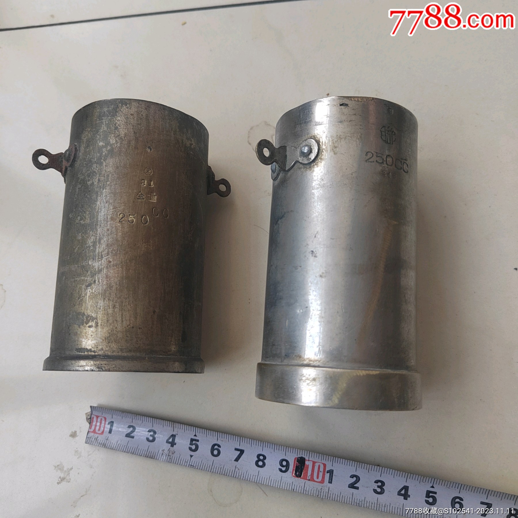 二手天平上的铜量杯两个使用过品如图_铜杂件【二手旧货售出不退】_第2张_7788相机收藏