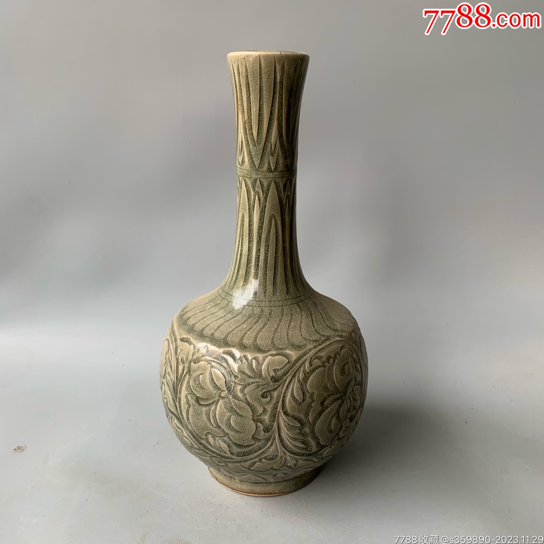 宋代耀州窑刻花缠枝莲长口瓶_青瓷/秘色瓷_满船清梦压星河【7788
