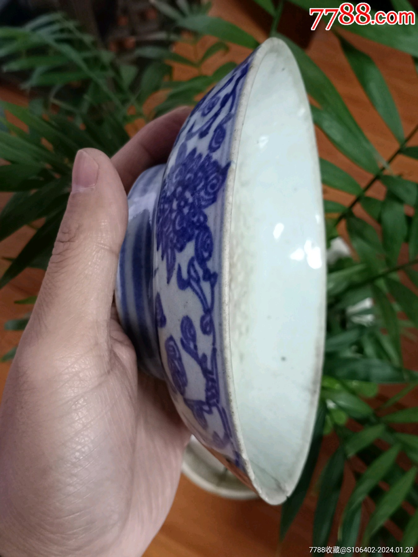 比较少见的造型嘉庆道光青花平底碗天圣款天圣这两个字在清代估计还是