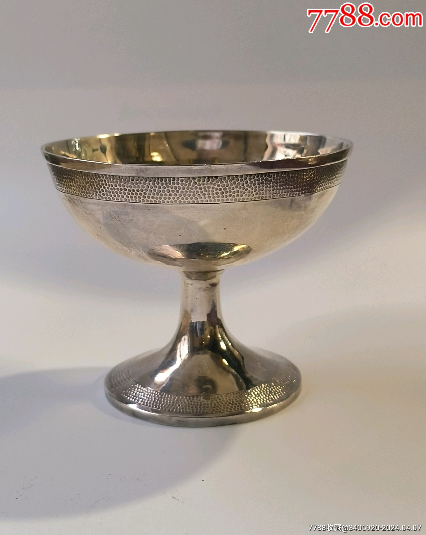 古董银器使用收藏一个清末民初高足纯银碗