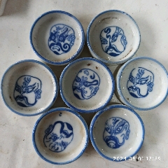 7788收藏__收藏热线>首页>零售>青花瓷>清代民国寿字茶杯三只_价格35