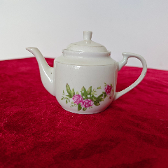 白釉瓷玫瑰花图案手握小茶壶(完美品相)_价格30元【海涛临风】240_240