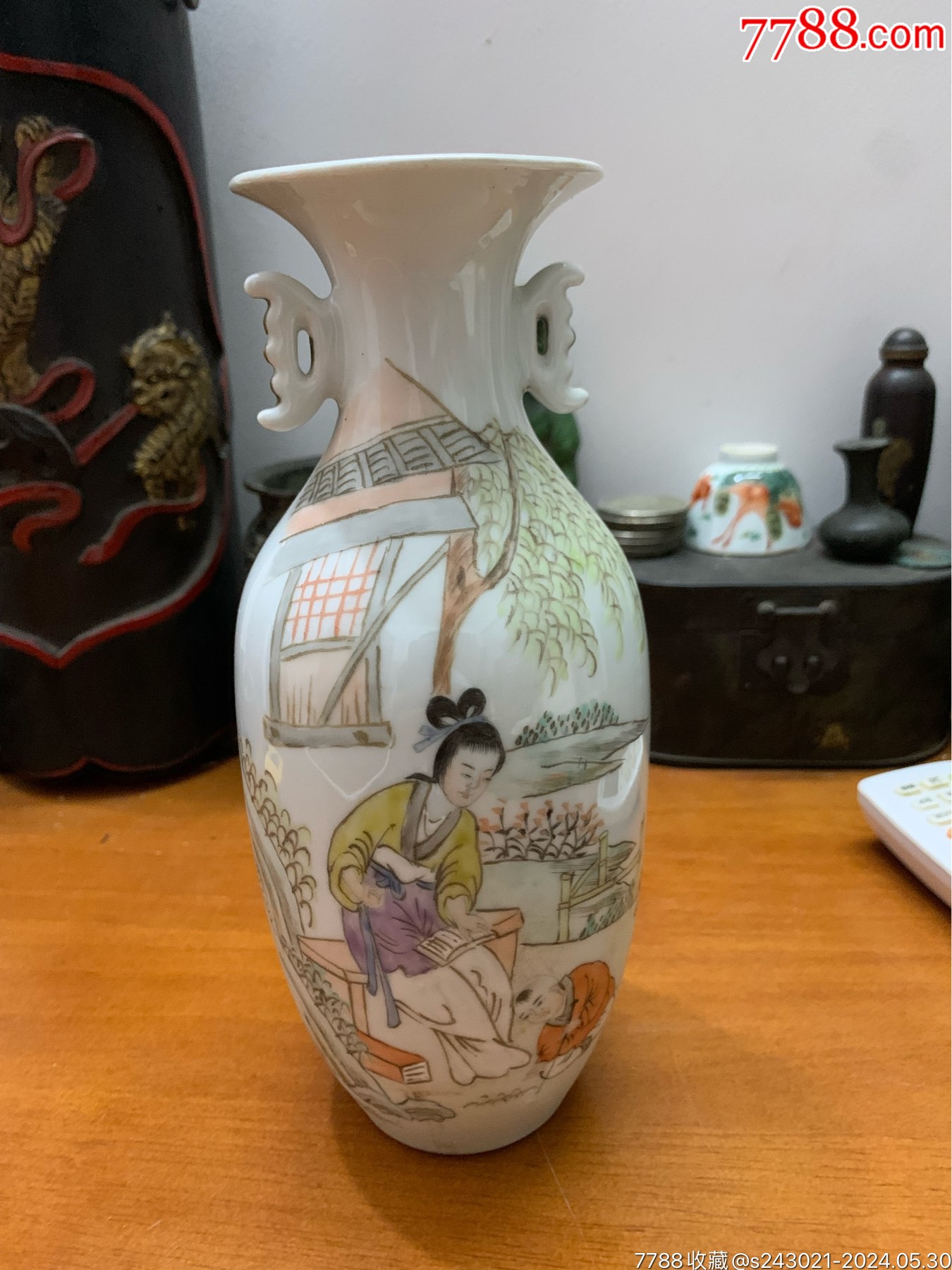 八九十年代仿同治年制款仕女瓶_旧瓷器_道法名【7788旧书网】